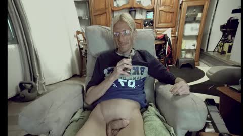 jeff online show from October 2025 07:33:02 PM