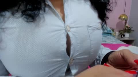 Valeria online show from January 2025 12:13:01 PM