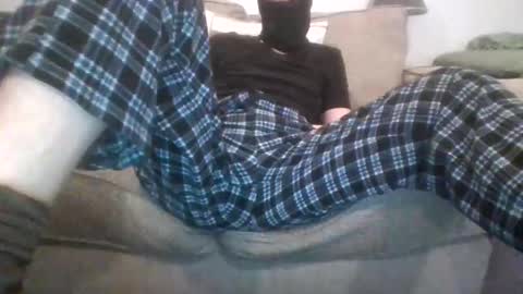 Snapshot of 029719 chatting on September 2025 10:24:02 PM Cute boi online show from September 2025 10:24:02 PM