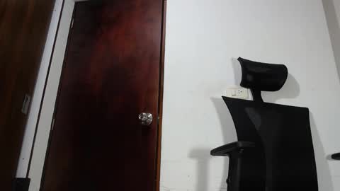 Oneboy online show from September 2025 03:39:02 PM