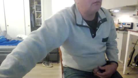 Snapshot of 1029mn chatting on November 2025 03:27:01 AM Takin Profits online show from November 2025 03:27:01 AM