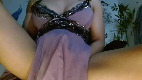 Jennifer Atkinson online show from January 2025 07:49:01 PM