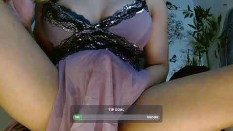 Jennifer Atkinson online show from March 2025 10:10:01 PM