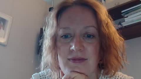 12ennie online show from September 2025 06:26:02 AM