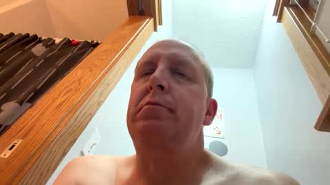 Snapshot of 16510 chatting on October 2025 10:33:01 AM 16510 online show from October 2025 10:33:01 AM