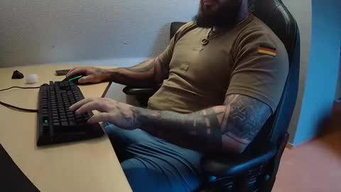 Snapshot of 19andre90 chatting on November 2025 07:52:01 AM 19andre90 online show from November 2025 07:52:01 AM