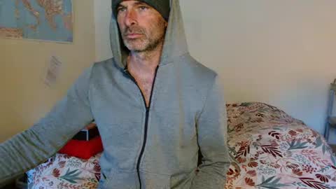 Snapshot of 19djulia chatting on March 2025 07:58:02 AM djulia online show from March 2025 07:58:02 AM