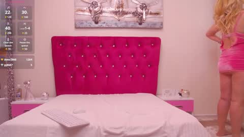 AMANDA online show from January 2025 11:27:02 AM