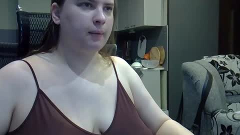 1LINDSEY1 online show from September 2025 03:46:01 PM