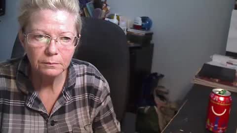 Snapshot of 1xtrahornyone chatting on December 2024 04:32:01 PM Susan online show from December 2024 04:32:01 PM