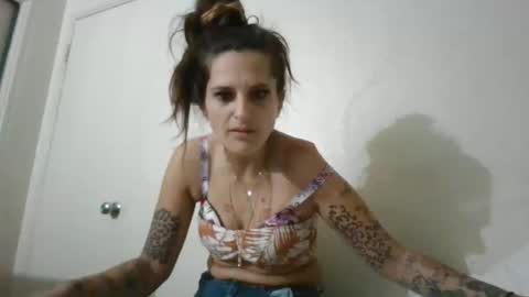 freakyymeee online show from October 2025 02:36:01 PM