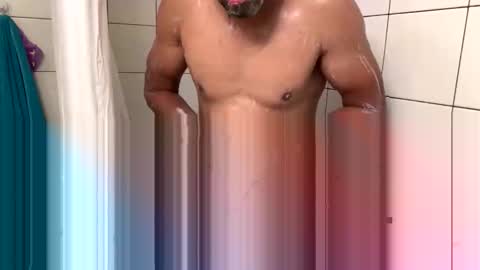 Snapshot of 2025rob chatting on October 2025 04:29:01 PM 2025rob online show from October 2025 04:29:01 PM