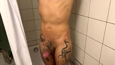 Snapshot of 2025rob chatting on October 2025 07:14:02 PM 2025rob online show from October 2025 07:14:02 PM