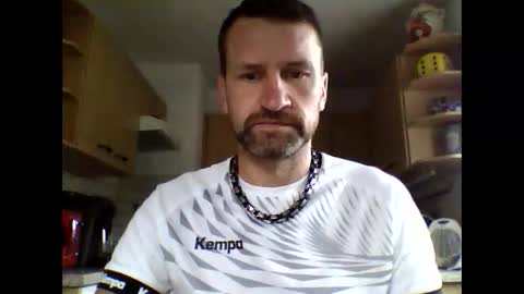 Snapshot of 20x5cmgermanlongdong chatting on October 2025 07:07:02 AM 20x5cmgermanlongdong online show from October 2025 07:07:02 AM