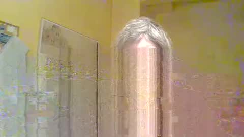 Snapshot of 22esserre chatting on January 2025 03:07:02 PM 22esserre online show from January 2025 03:07:02 PM