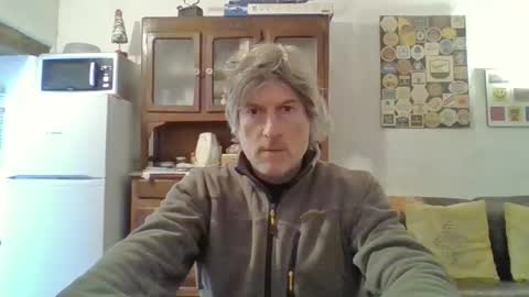 Snapshot of 22esserre chatting on February 2025 11:45:02 AM 22esserre online show from February 2025 11:45:02 AM