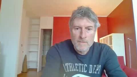 Snapshot of 22esserre chatting on February 2025 03:37:02 PM 22esserre online show from February 2025 03:37:02 PM