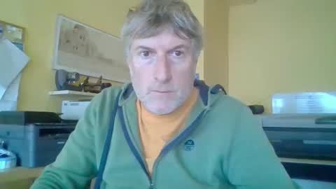 Snapshot of 22esserre chatting on September 2025 02:53:01 PM 22esserre online show from September 2025 02:53:01 PM