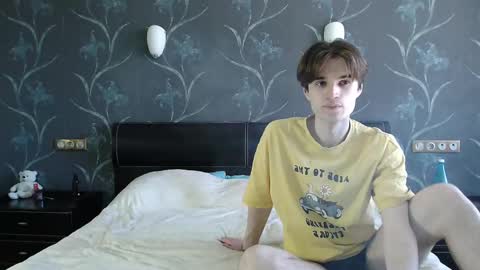 Eleot online show from February 2025 09:00:02 AM