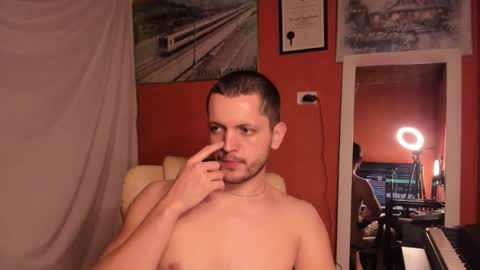 Snapshot of 37sins chatting on November 2025 01:04:02 AM Alex THE BIG SNAKE DUDE online show from November 2025 01:04:02 AM