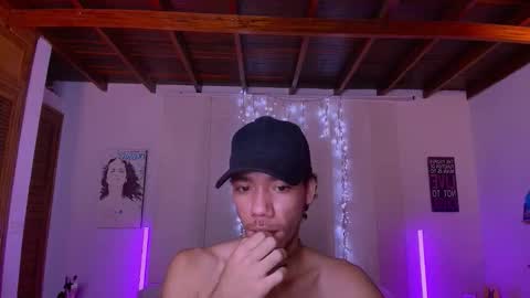 Jess online show from September 2025 05:58:02 PM
