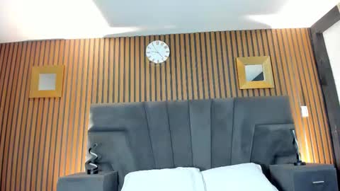 3X NAXAA online show from October 2025 12:48:02 PM