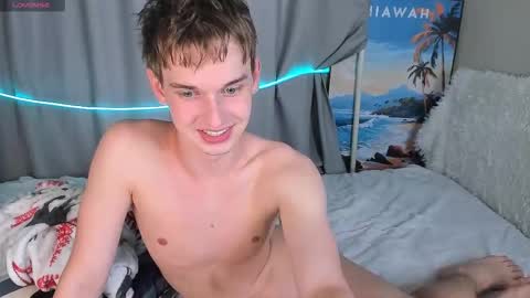 Andrew online show from October 2025 02:40:02 PM