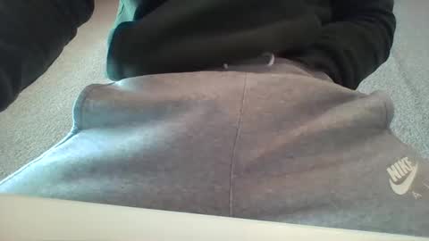 Snapshot of 4glz chatting on October 2025 11:24:02 PM 4glz online show from October 2025 11:24:02 PM