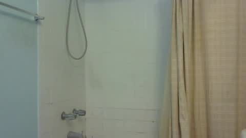 5m0o74a55 online show from October 2025 03:12:01 PM