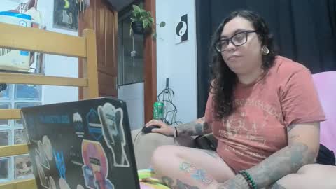 Snapshot of 666afrodite chatting on October 2025 10:28:02 PM 666afrodite online show from October 2025 10:28:02 PM