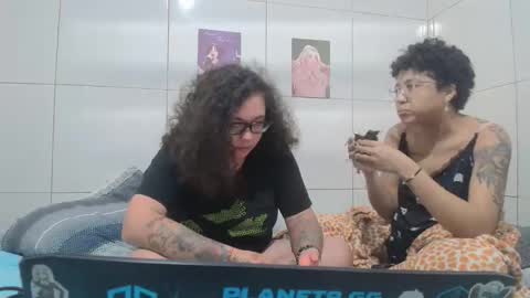 Snapshot of 666afrodite chatting on October 2025 05:10:01 AM 666afrodite online show from October 2025 05:10:01 AM