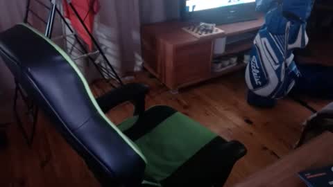 6791looking online show from November 2025 06:01:01 AM