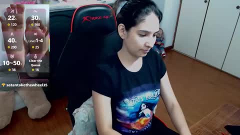 lucero online show from October 2025 07:22:01 PM