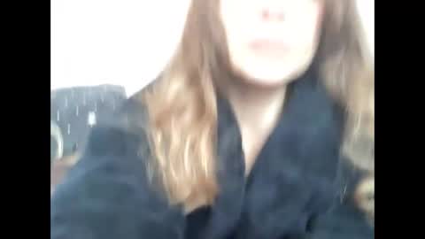 Snapshot of 75sowet018 chatting on October 2025 08:03:01 AM 75sowet018 online show from October 2025 08:03:01 AM