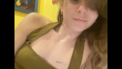 Snapshot of 75sowet018 chatting on November 2025 06:42:02 PM 75sowet018 online show from November 2025 06:42:02 PM