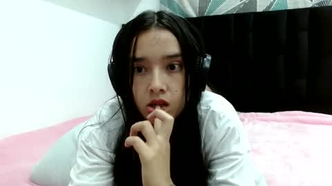 Luna online show from September 2025 02:27:02 AM