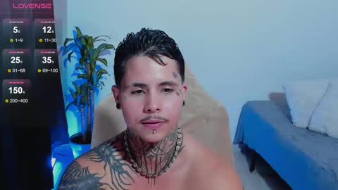 Stefan online show from September 2025 12:22:02 AM