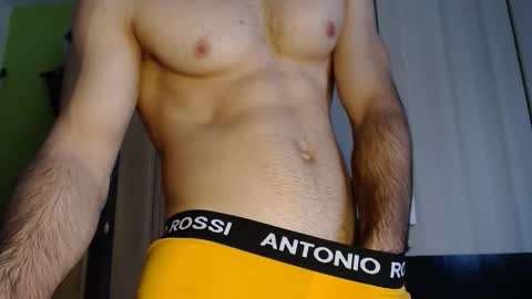 Snapshot of 8000zuerich chatting on October 2025 09:20:01 AM Nicolas online show from October 2025 09:20:01 AM