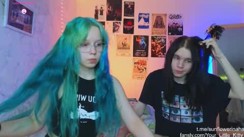 Snapshot of 819sunflowerinahat2016 chatting on February 2025 07:44:02 PM Cornelia and Dante online show from February 2025 07:44:02 PM