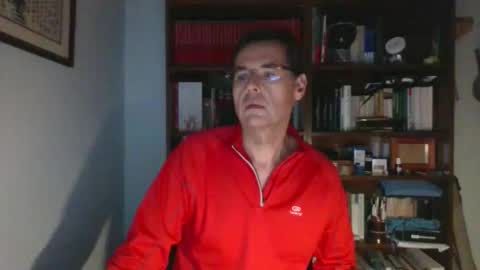 8age online show from October 2025 10:58:02 PM