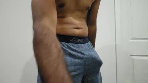 Snapshot of 8inch_desi chatting on December 2025 04:10:01 AM 8inch_desi online show from December 2025 04:10:01 AM