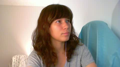 _0zen_ online show from January 2025 12:37:01 PM