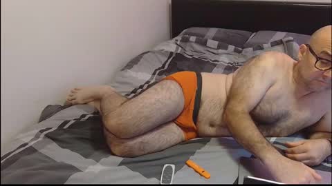 God Zeus online show from October 2025 06:11:01 AM