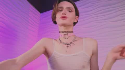 Snapshot of _adrian_the_one chatting on November 2025 08:40:01 PM adrian online show from November 2025 08:40:01 PM