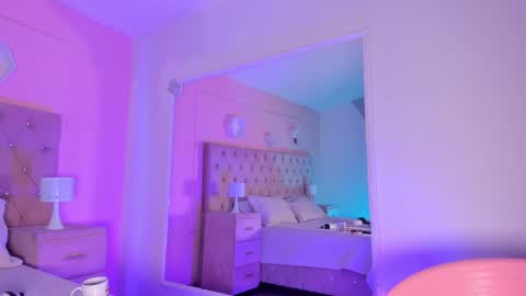 Snapshot of _agathaargent chatting on December 2024 12:06:01 PM Agatha online show from December 2024 12:06:01 PM