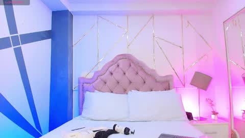 Snapshot of _agathaargent chatting on January 2025 08:52:01 AM Agatha online show from January 2025 08:52:01 AM