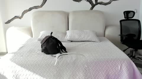 Snapshot of _agathaargent chatting on January 2025 09:04:02 PM Agatha online show from January 2025 09:04:02 PM