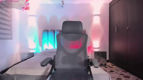 Snapshot of _agathaargent chatting on September 2025 12:44:01 AM Agatha online show from September 2025 12:44:01 AM