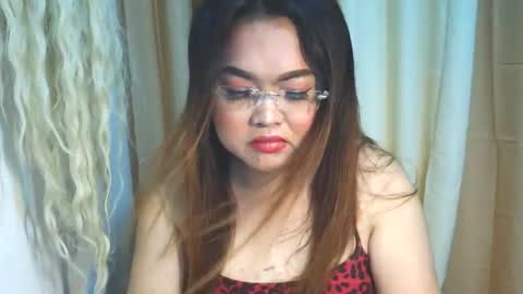Snapshot of _airakim_ chatting on October 2025 04:53:01 AM _airakim_ online show from October 2025 04:53:01 AM