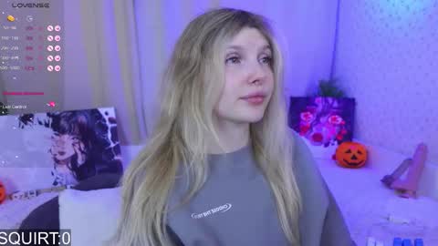 Snapshot of _aleksa chatting on October 2025 06:10:02 AM Alexa online show from October 2025 06:10:02 AM